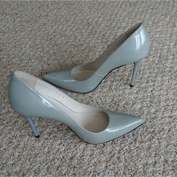 Stuart Weitzman Nouveau Silver Aniline patent leather pump size 7.5M - Picture 3 of 12